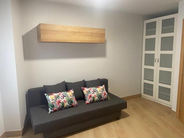 Apartamentos Turisticos Santa Apolonia 62 阿维莱斯 外观 照片