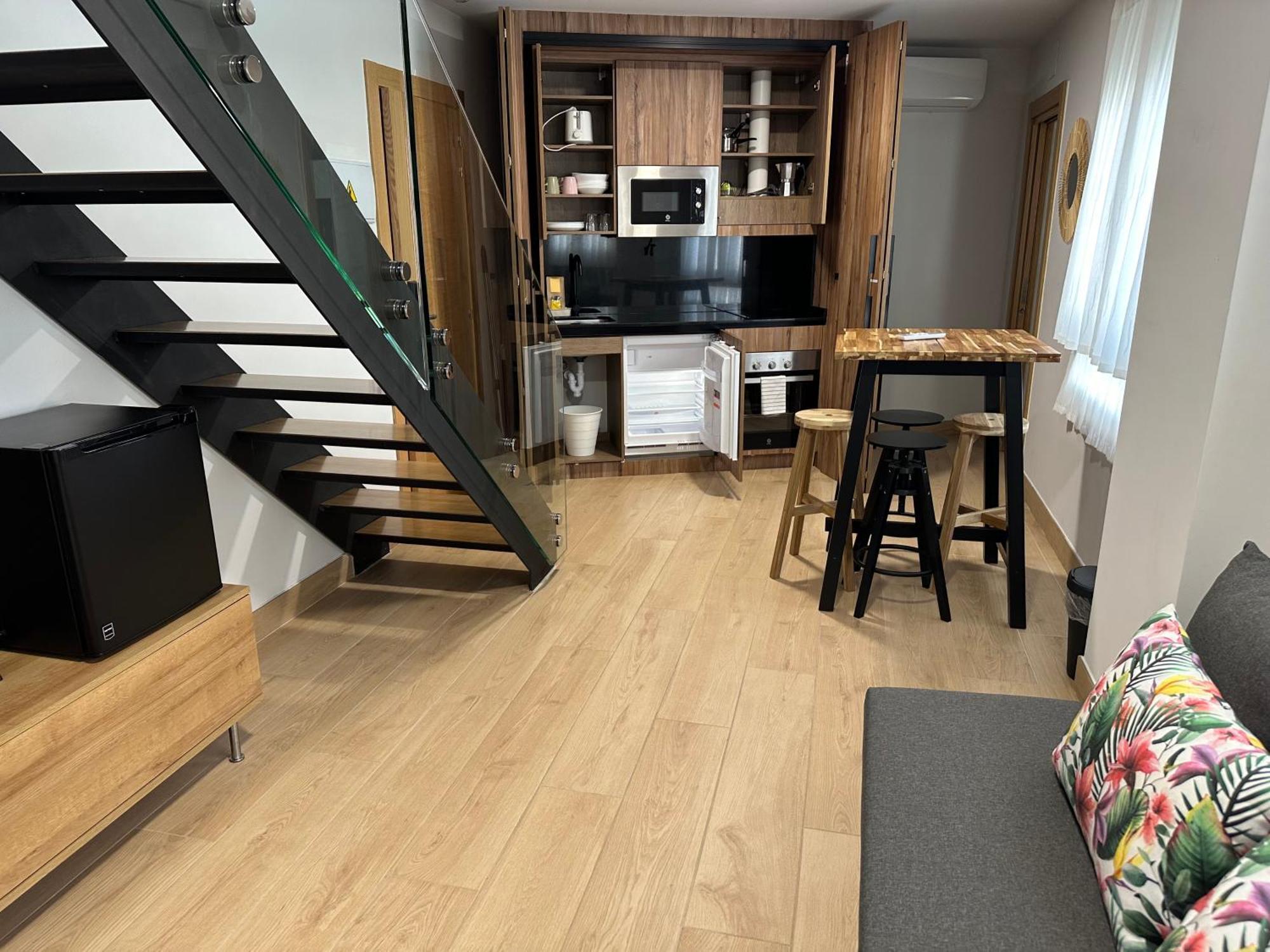 Apartamentos Turisticos Santa Apolonia 62 阿维莱斯 外观 照片