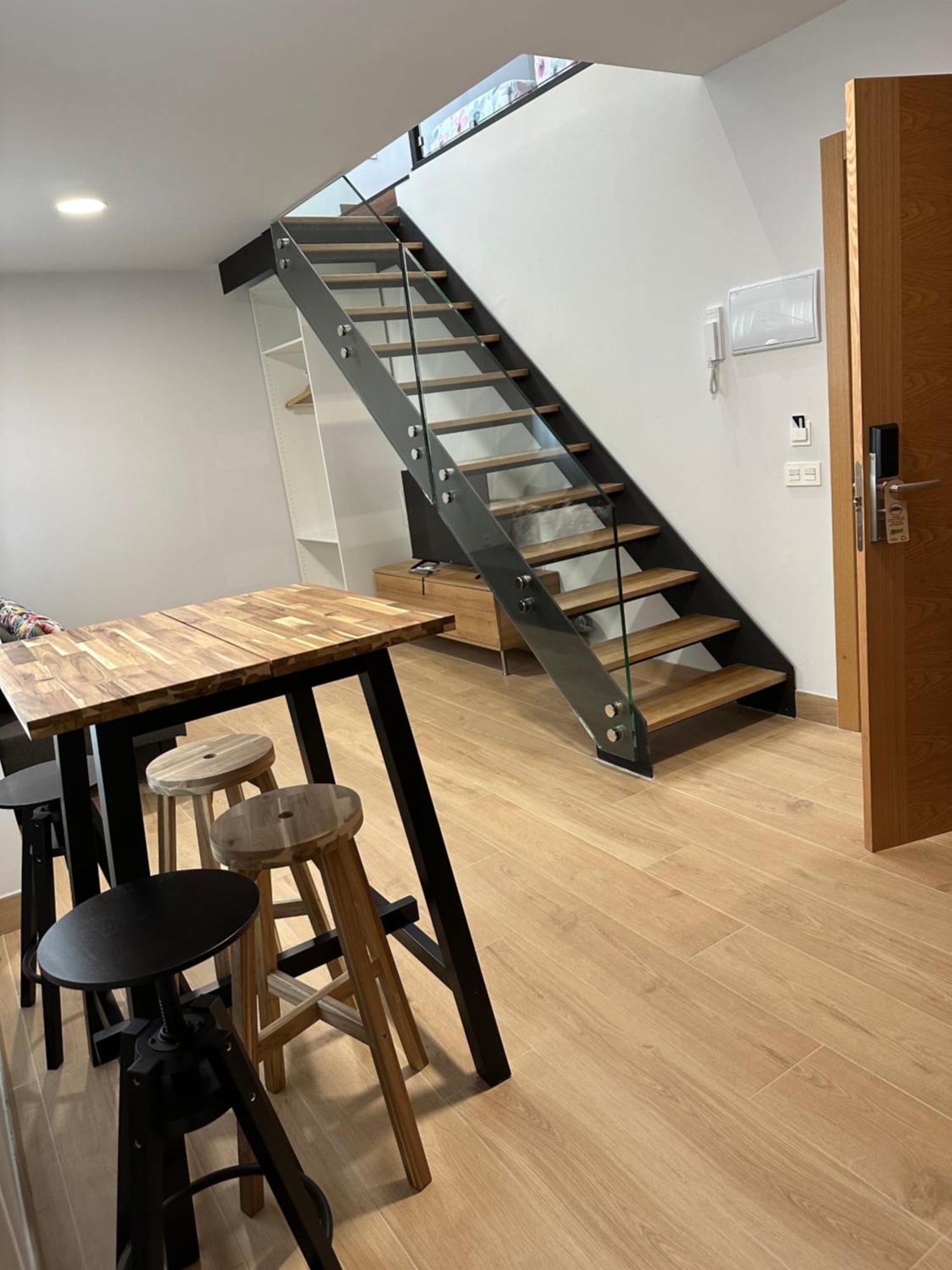 Apartamentos Turisticos Santa Apolonia 62 阿维莱斯 外观 照片