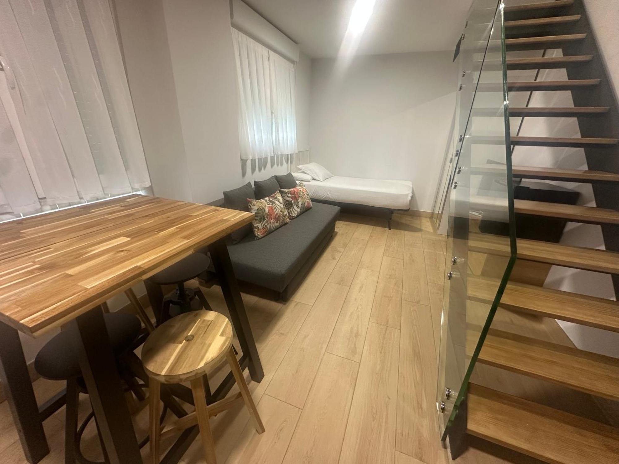 Apartamentos Turisticos Santa Apolonia 62 阿维莱斯 外观 照片